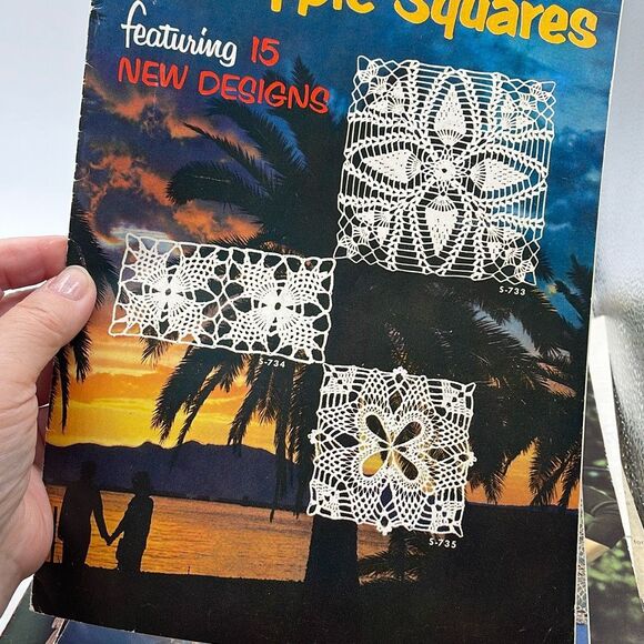 Lot of 10 books and individual patterns baby book from 1944 crochet knitting - Picture 14 of 15